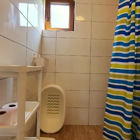 Domek letniskowy Kolorowe *